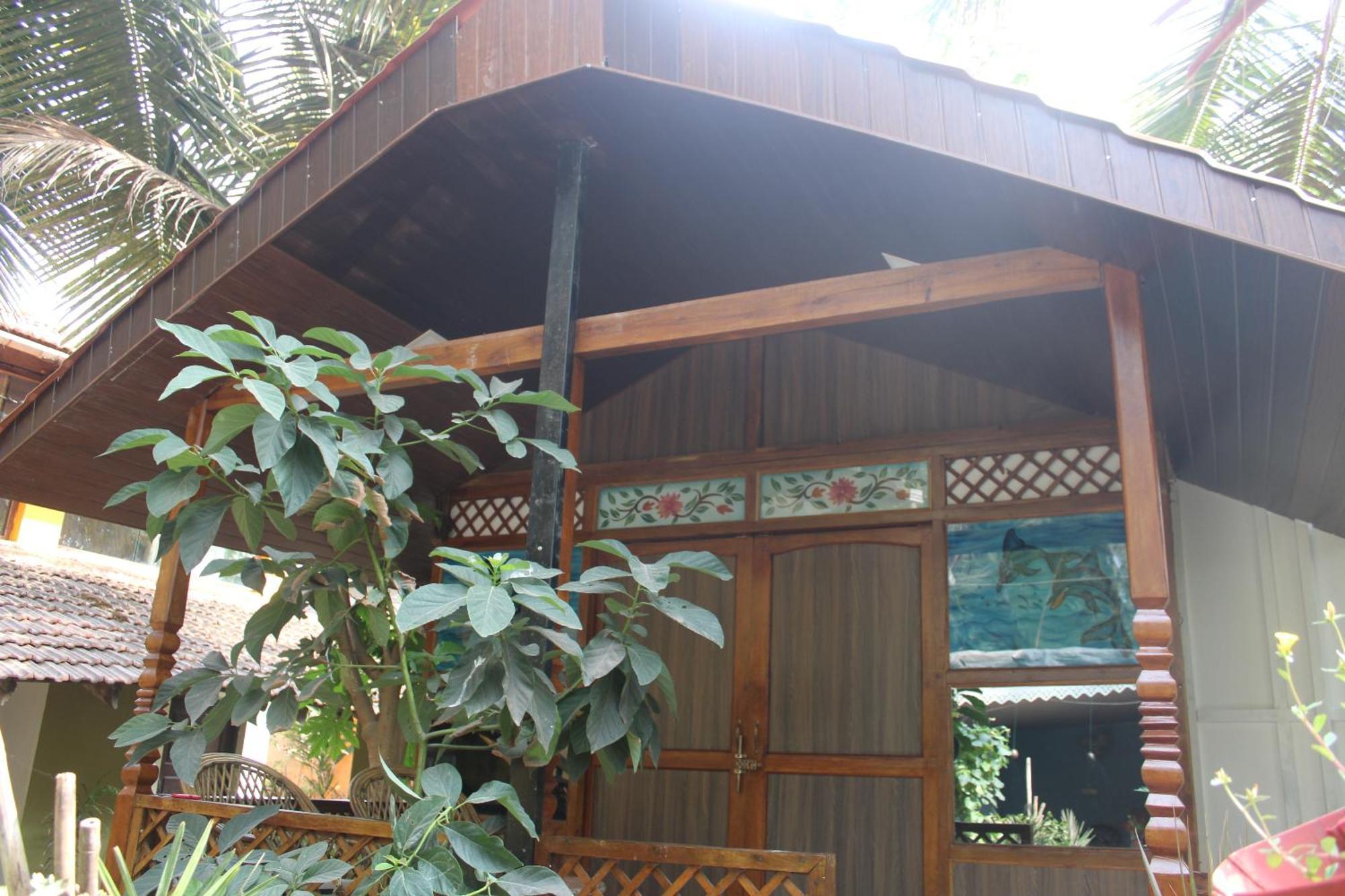 Monsoon Hotel Agonda Exterior photo