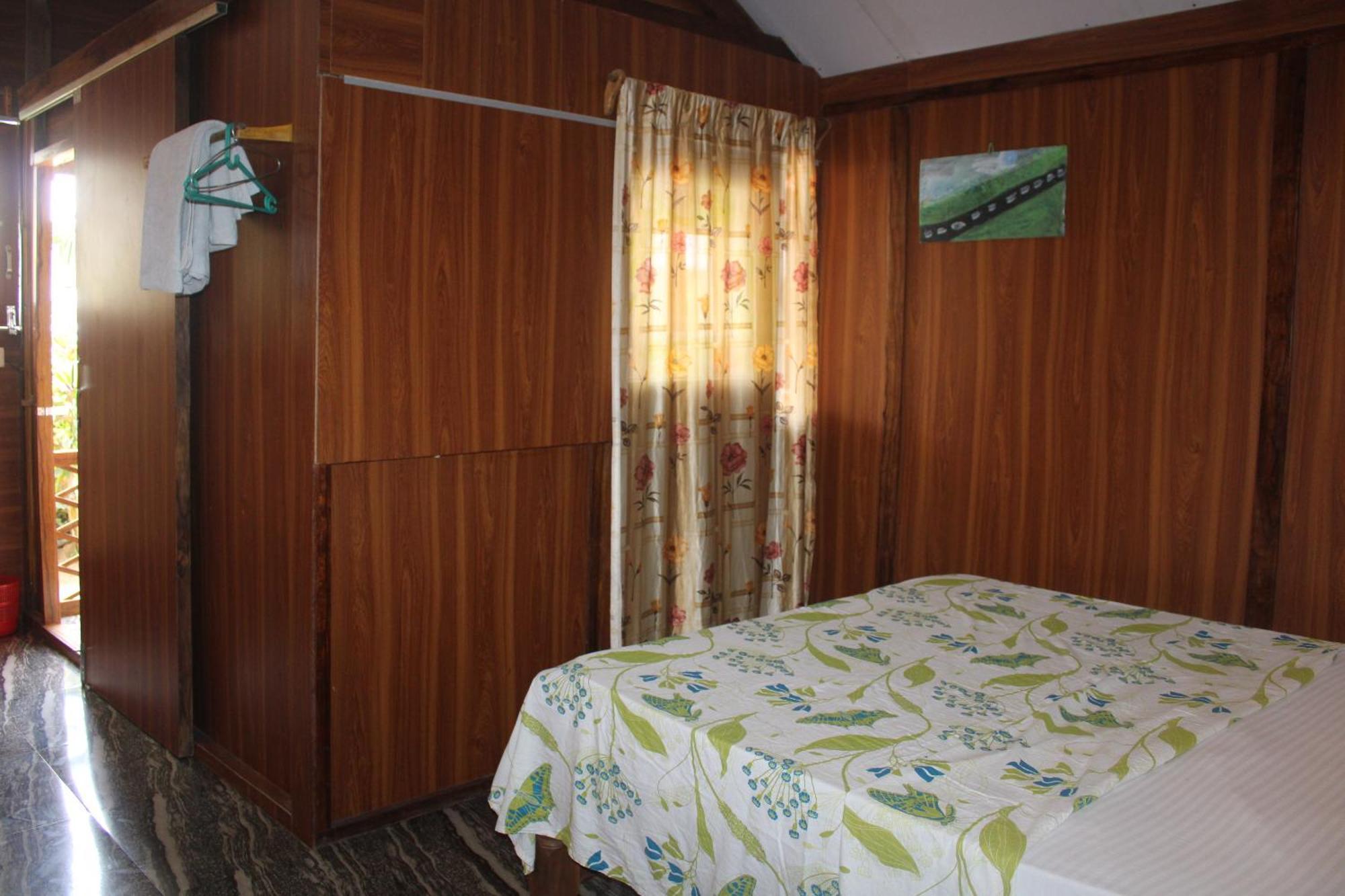 Monsoon Hotel Agonda Exterior photo