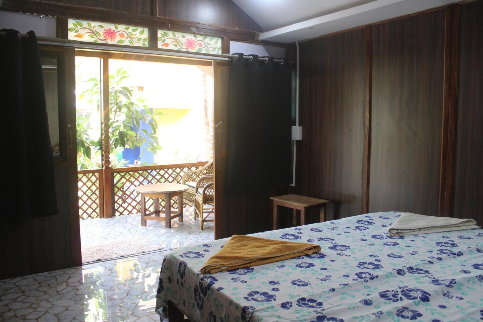 Monsoon Hotel Agonda Exterior photo