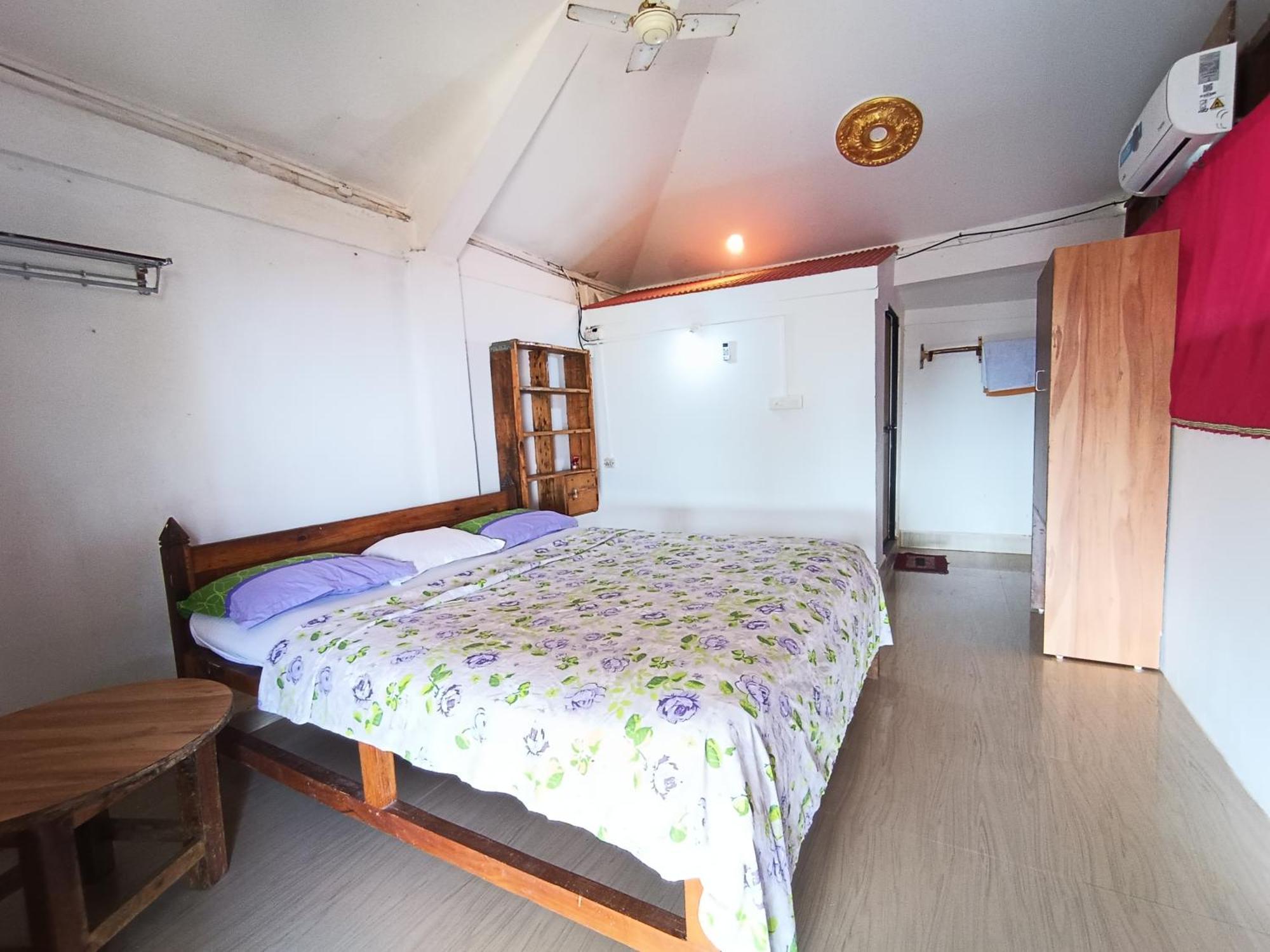 Monsoon Hotel Agonda Room photo