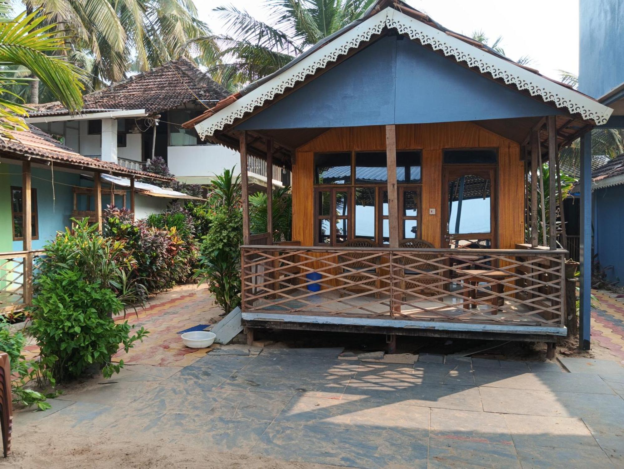 Monsoon Hotel Agonda Room photo