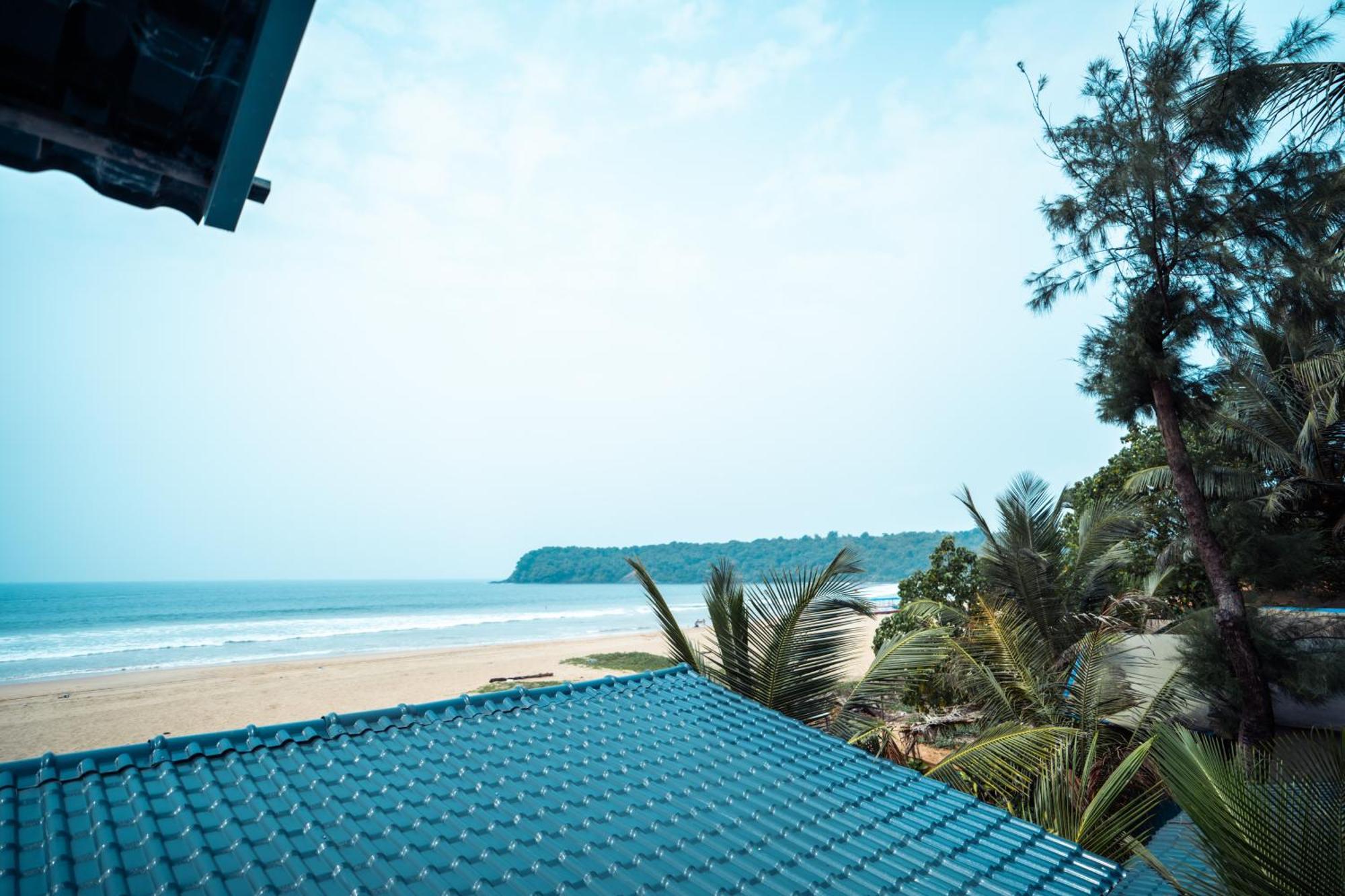 Monsoon Hotel Agonda Exterior photo