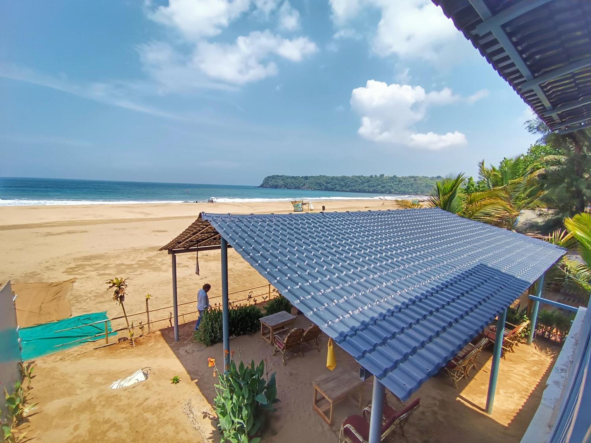 Monsoon Hotel Agonda Exterior photo