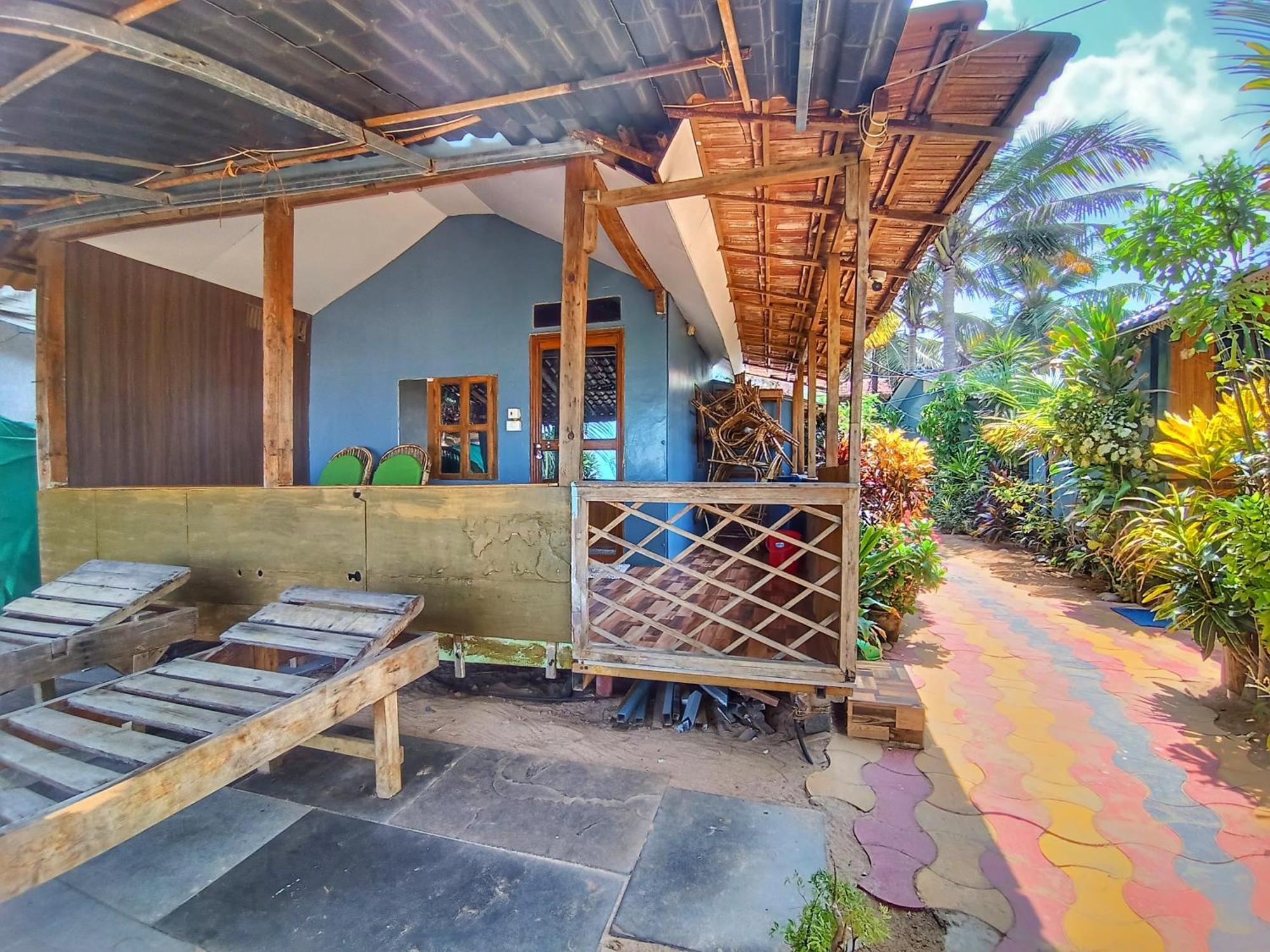 Monsoon Hotel Agonda Exterior photo